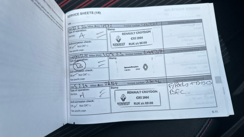 Renault Clio 1.0 TCe 90 RS Line 5dr Petrol Hatchback